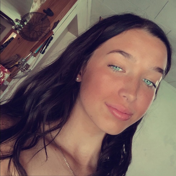 Meet the Posher Other - Meet your Posher, Kayleigh